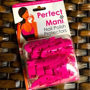 Perfect Mani Nail Polish Protectors